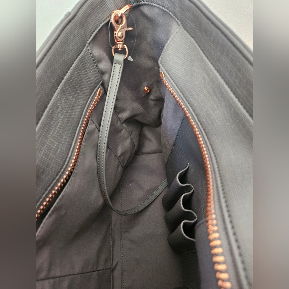 Dagne Dover Signature Tote Graphite Legend - Picture 15 of 17